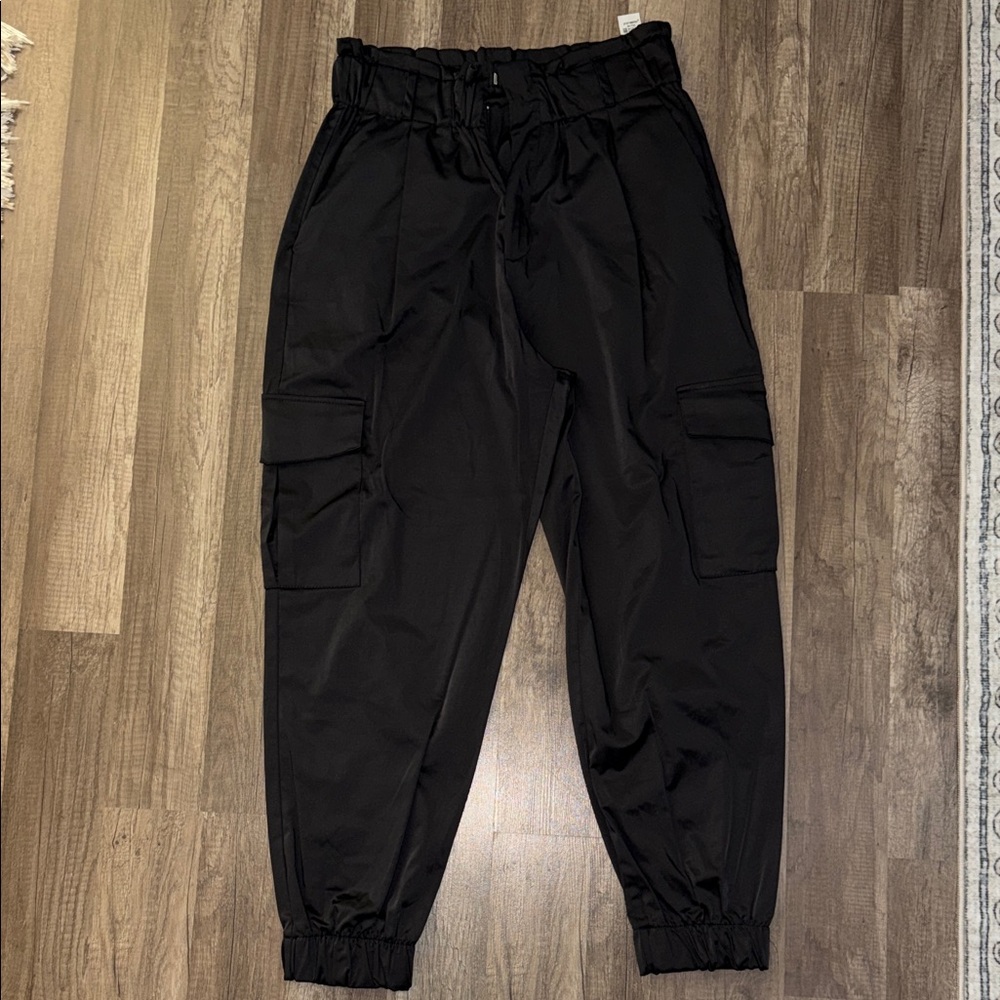Zara Black Cargo Jogger Pants with Belt
